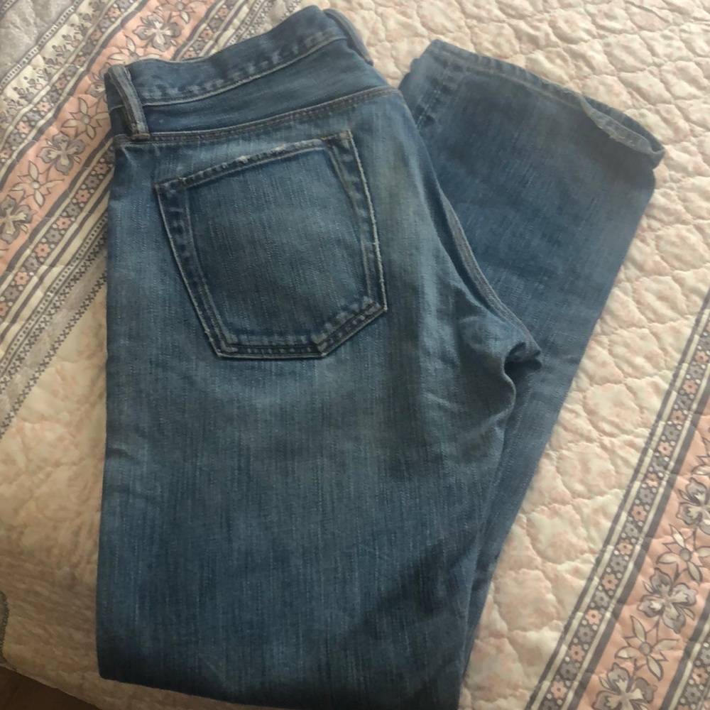 GAP men’s straight light wash jean